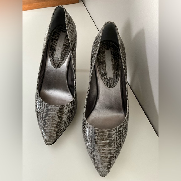 Banana Republic Snakeskin Heels - Black and Gray - Picture 2 of 5